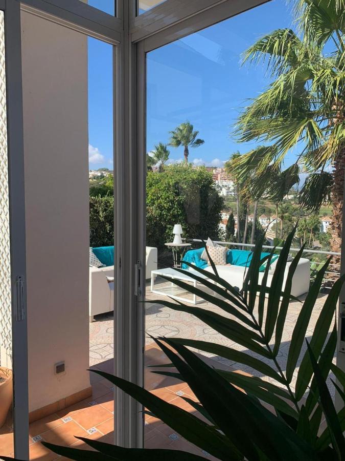 Villa Rosa luxury private large Villa to rent Manilva Esterno foto